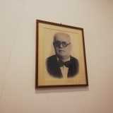 �� stato mio nonno Michele a fondare l�azienda all�inizio del 900�, ci dice mostrandoci la sua foto in bianco e nero appesa a una parete  